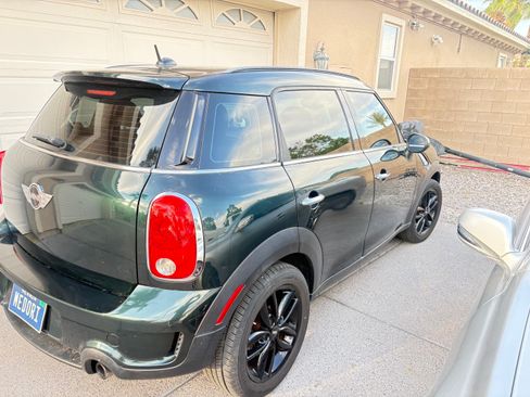Used 2014 MINI Cooper Countryman S FWD image 1