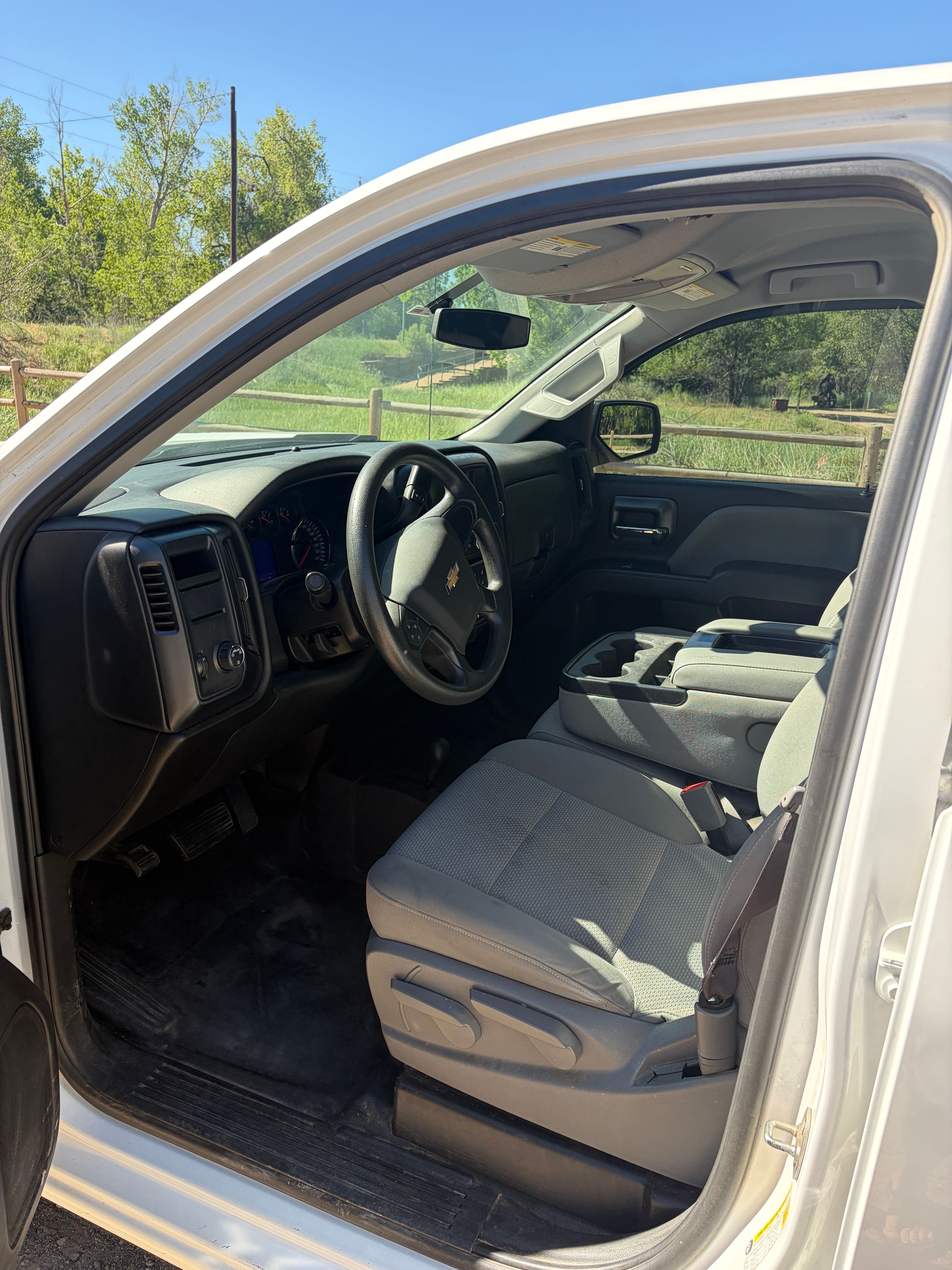 Used 2017 Chevrolet Silverado 1500 W/T w/ Trailering Package AWD/4WD image 13