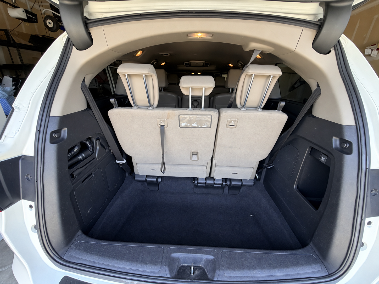 Used 2018 Honda Odyssey Elite image 14
