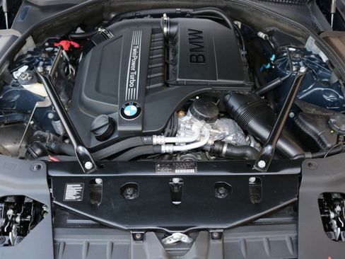 Used 2013 BMW 640i Gran Coupe image 9