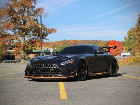 Used 2021 Mercedes-Benz AMG GT Black Series image 1