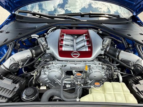 Used 2024 Nissan GT-R Premium w/ Floor Mat Package image 16
