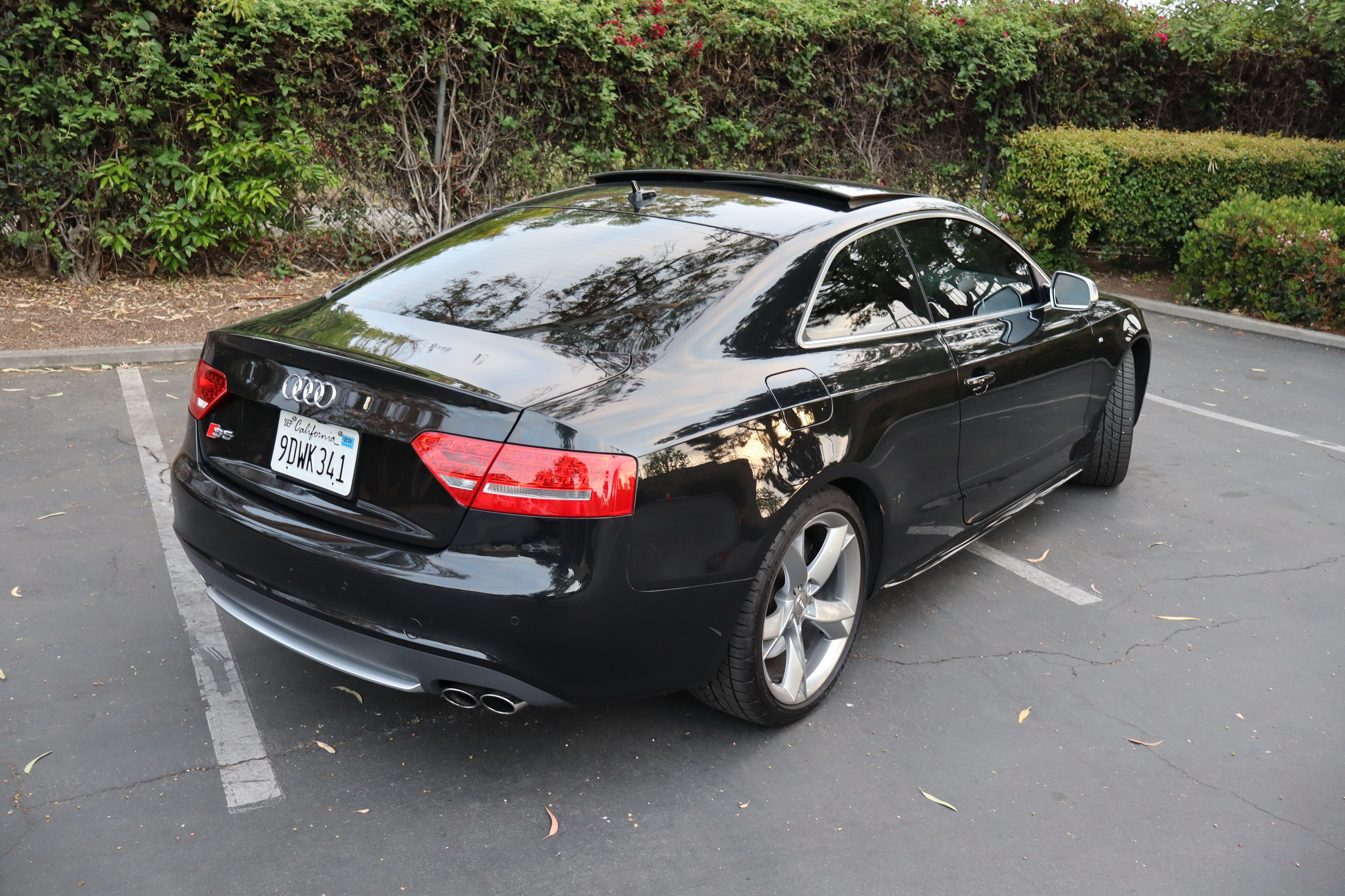 Used 2012 Audi S5 Premium Plus AWD/4WD image 1