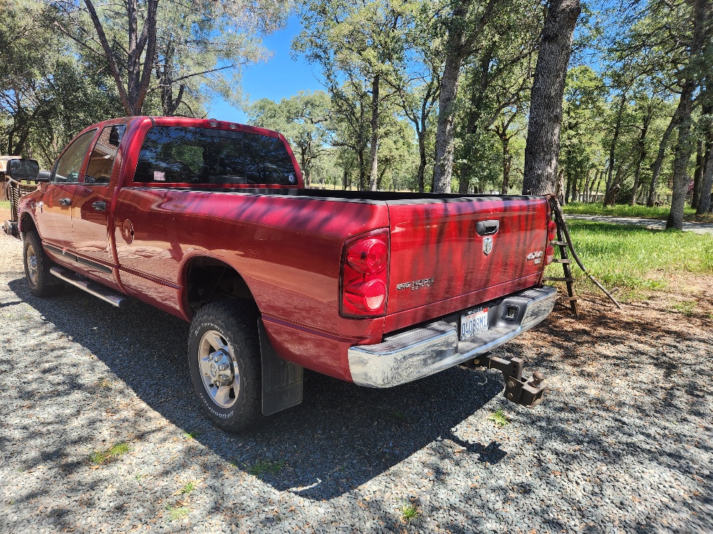 Used 2007 Dodge Ram 2500 Truck SLT w/ Quad Cab Big Horn Value Group AWD/4WD image 4
