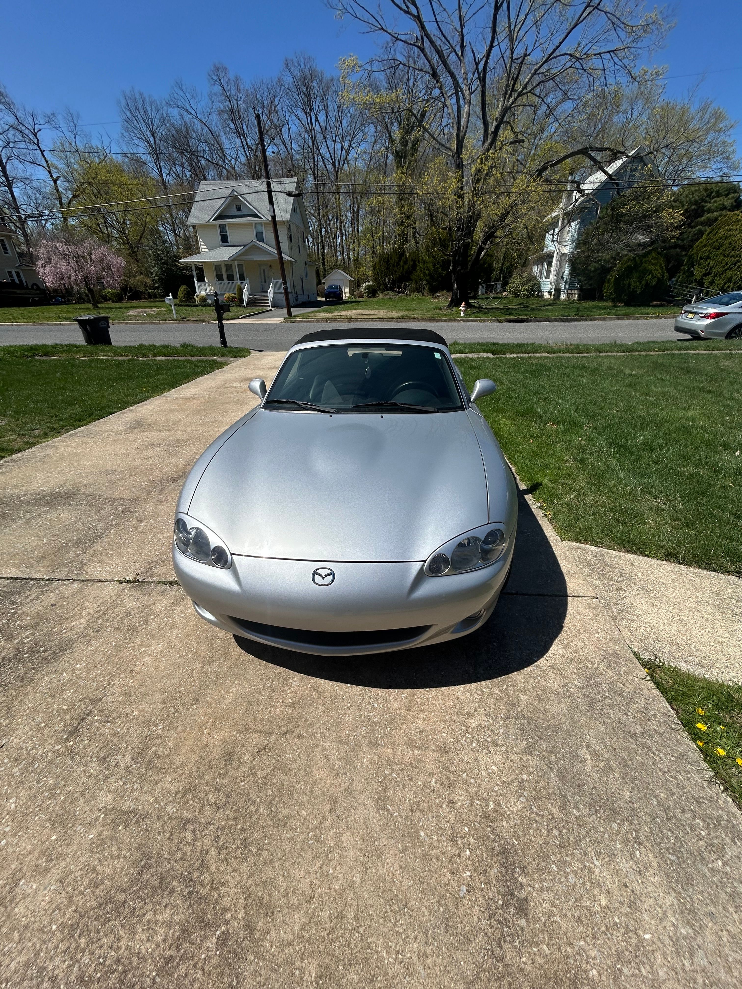 Used 2003 MAZDA MX-5 Miata LS RWD image 4