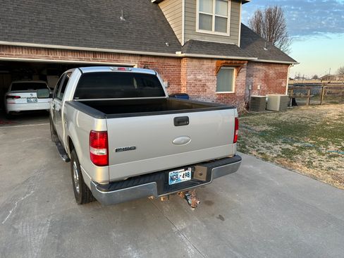 Used 2008 Ford F150 XLT image 5