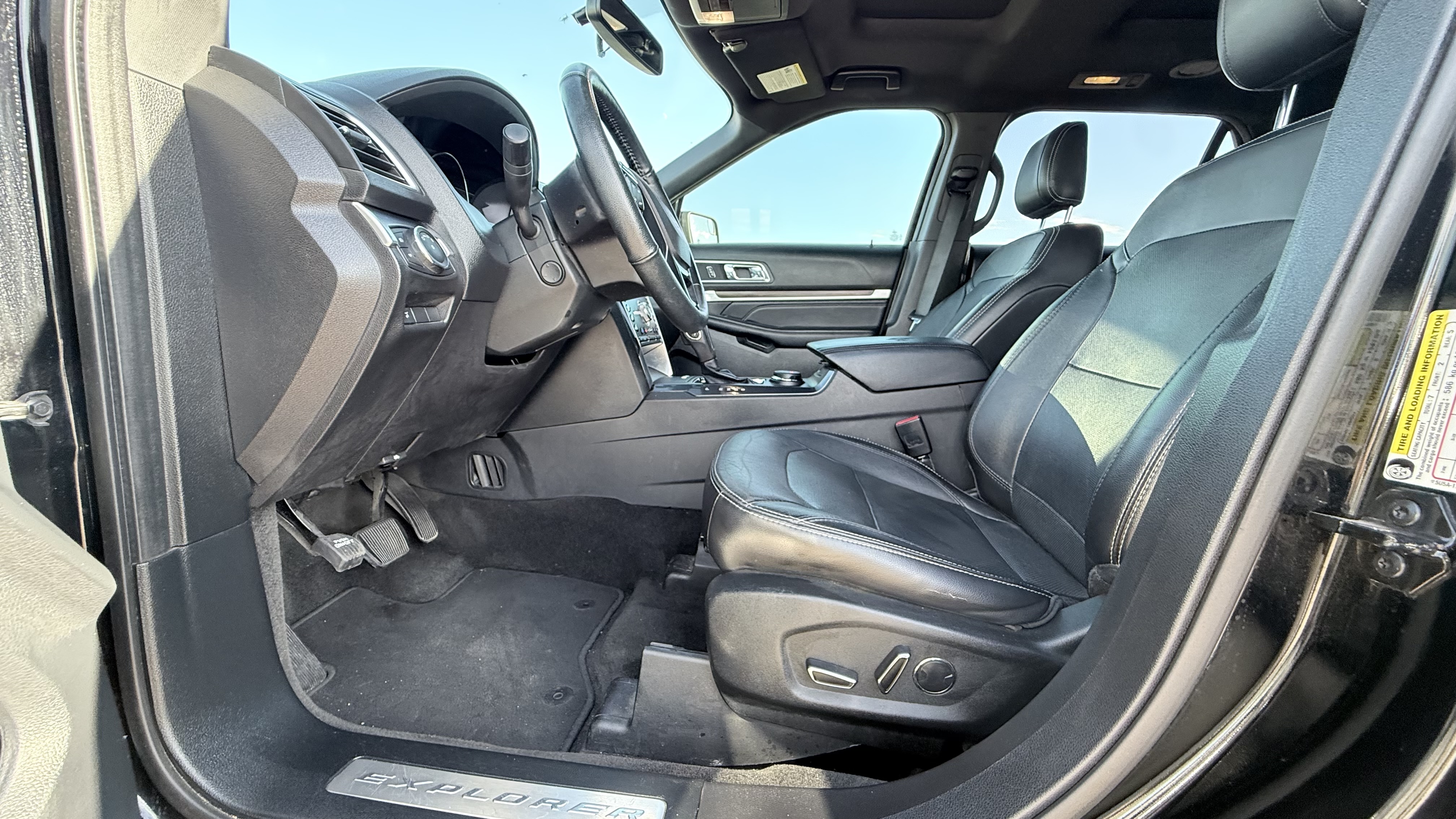 Used 2018 Ford Explorer Limited AWD/4WD image 9