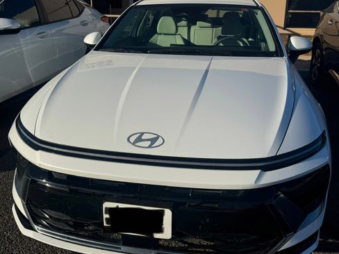 Used 2025 Hyundai Sonata SEL image 1
