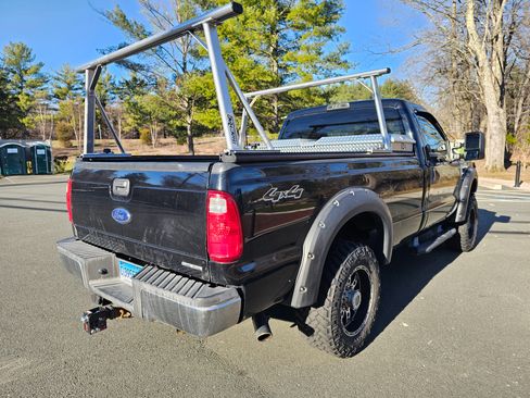 Used 2010 Ford F250 XLT image 5