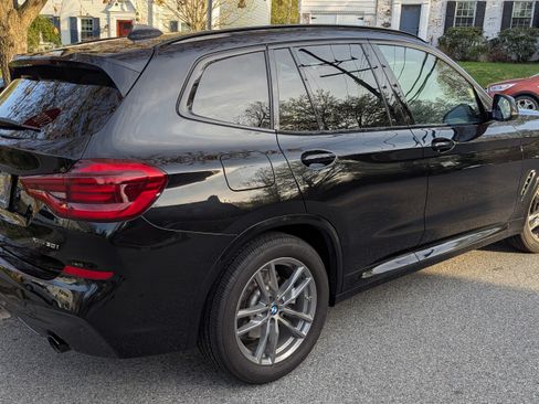 Used 2021 BMW X3 xDrive30i w/ M Sport Package image 6
