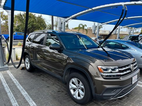 Used 2019 Volkswagen Atlas S w/ Towing Package AWD/4WD image 1