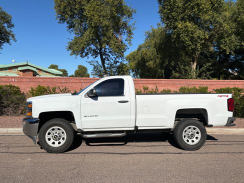 Used 2017 Chevrolet Silverado 2500 W/T w/ WT Convenience Package image 9