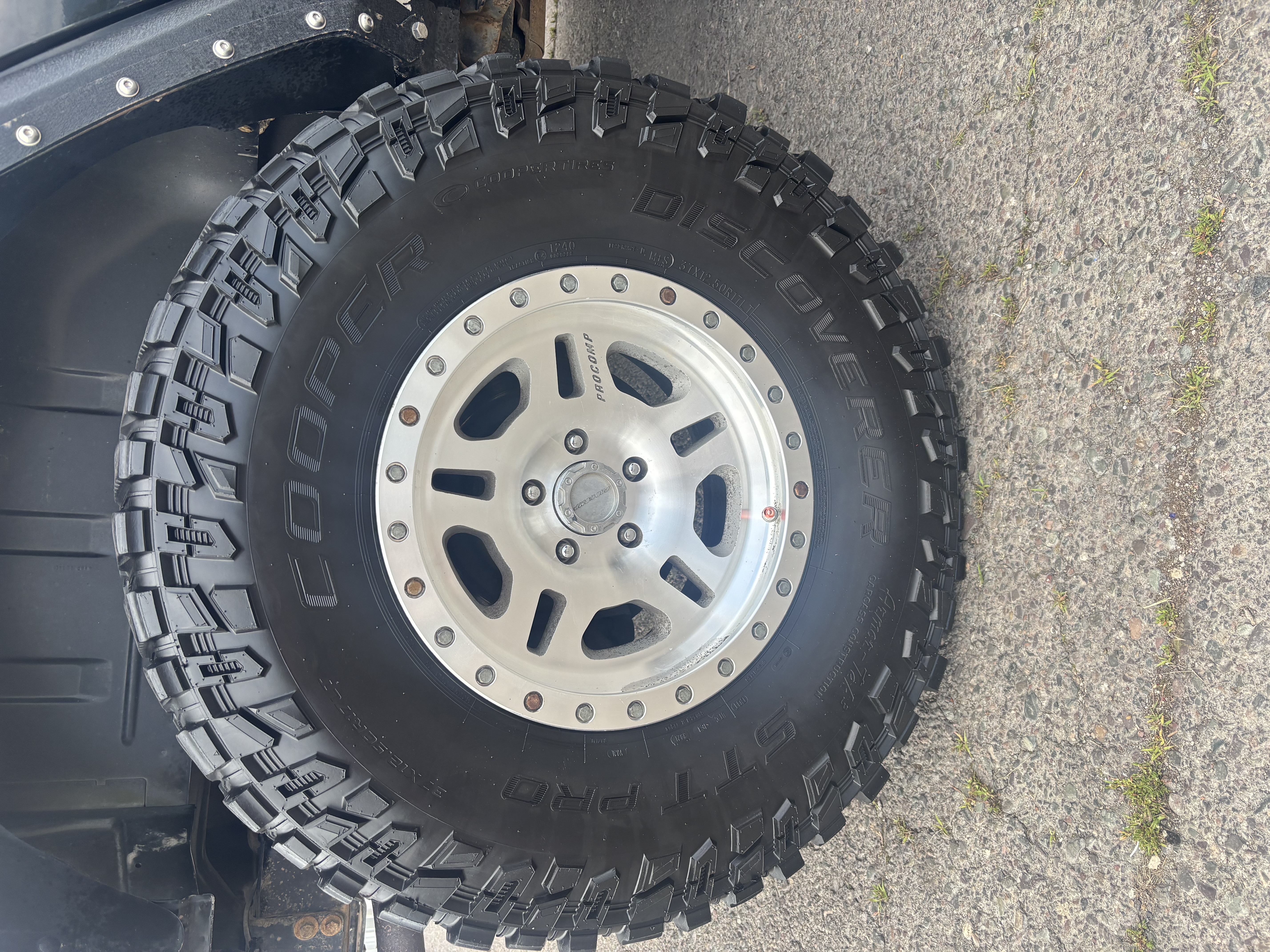 Used 2010 Jeep Wrangler Unlimited Rubicon w/ Trailer Tow Group AWD/4WD image 8