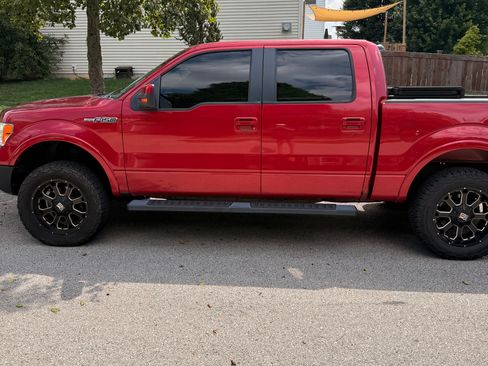 Used 2012 Ford F150 Lariat AWD/4WD image 1