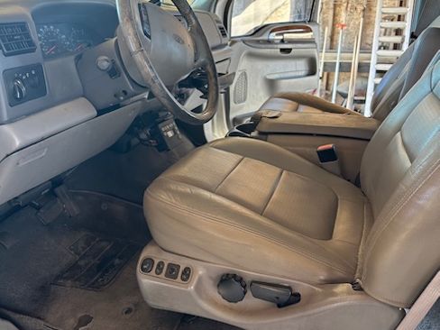 Used 2001 Ford F350 4x4 Crew Cab Super Duty image 13