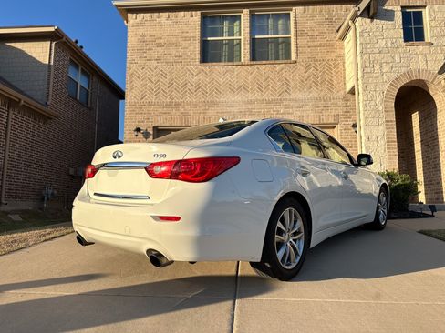 Used 2017 INFINITI Q50 3.0t Premium image 6