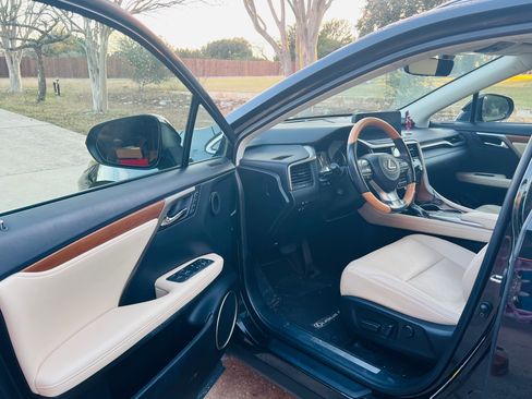 Used 2021 Lexus RX 350 FWD w/ Premium Package image 13