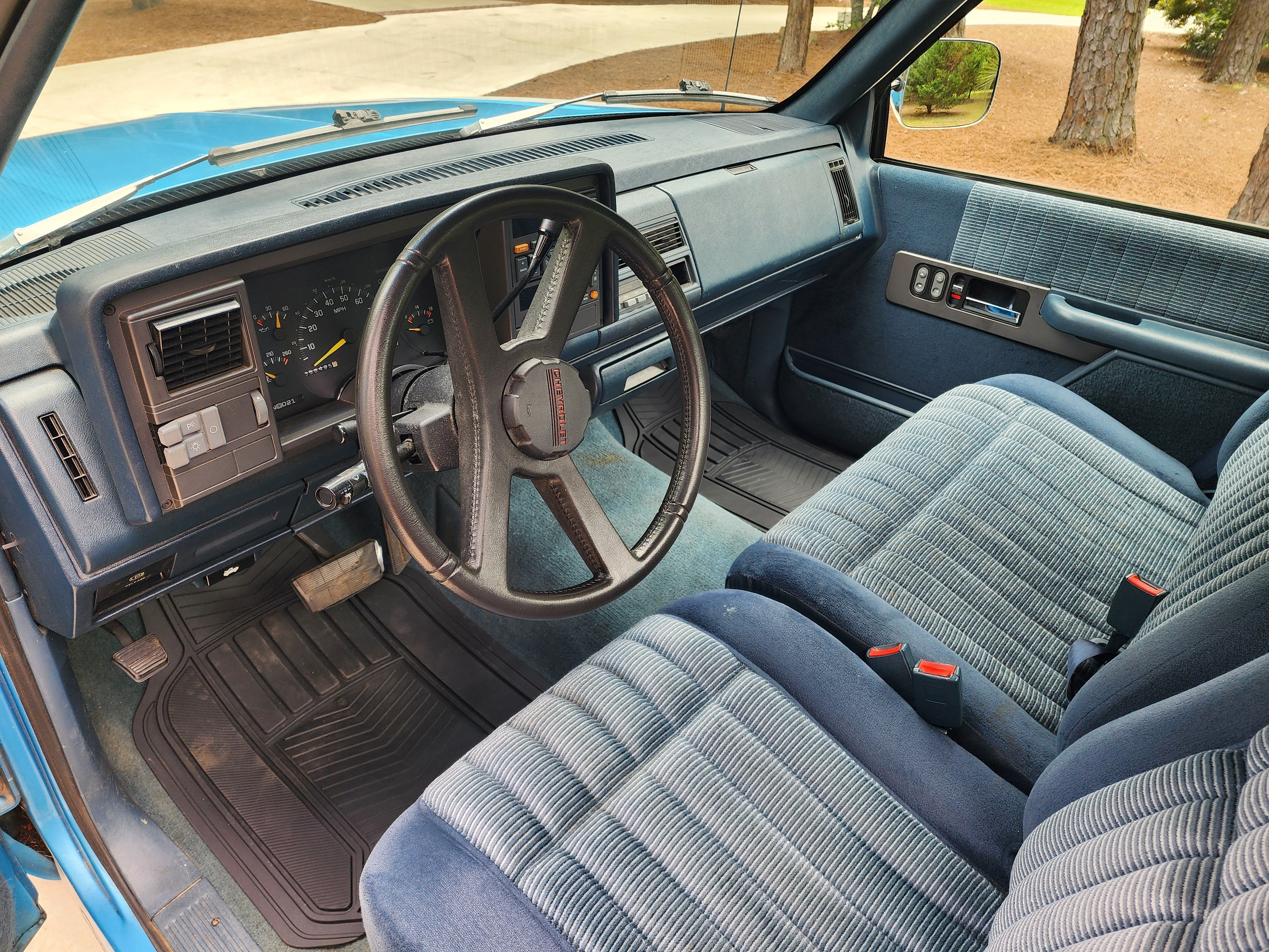 Used 1993 Chevrolet Silverado 1500 2WD Regular Cab image 17
