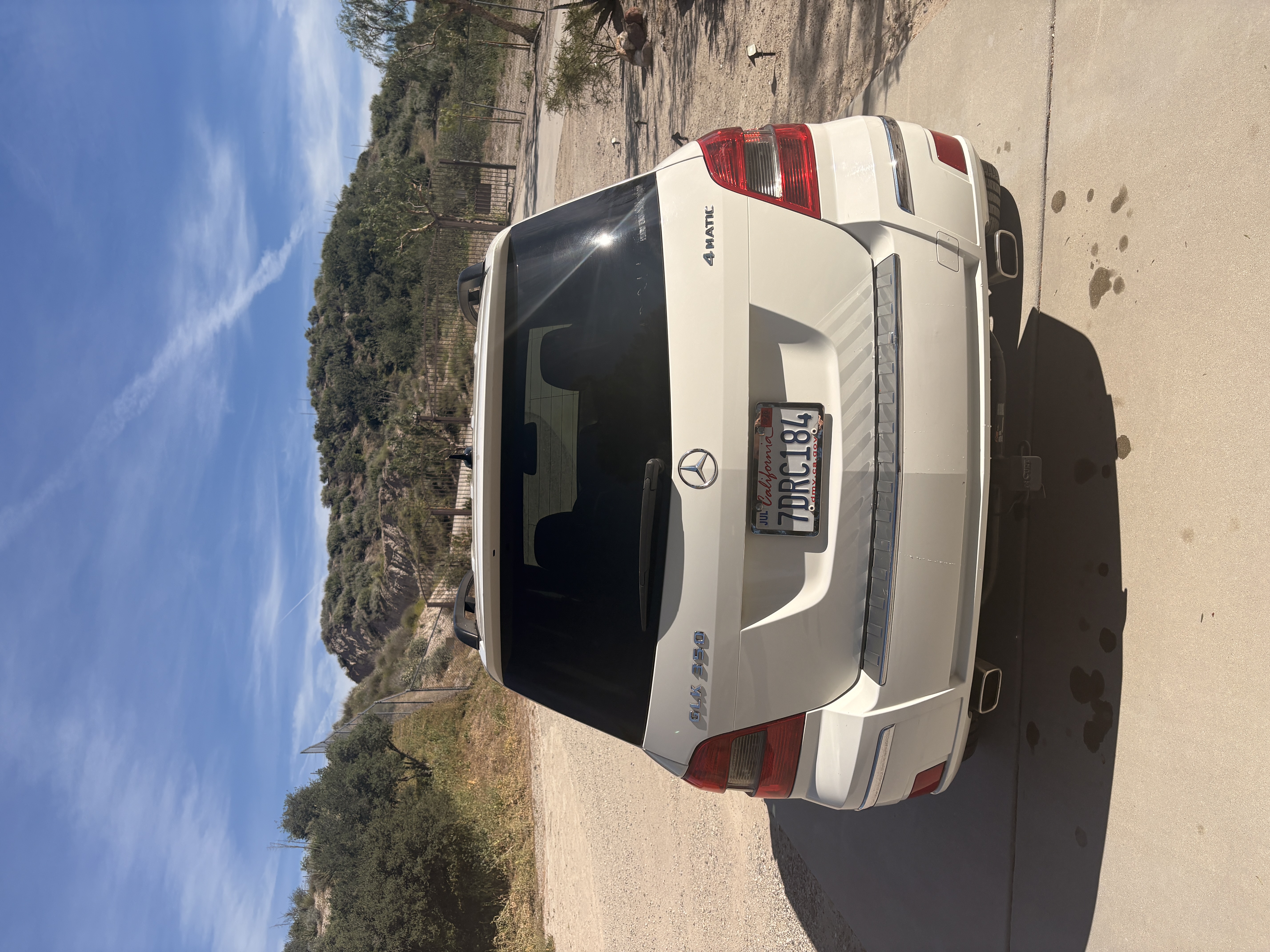 Used 2012 Mercedes-Benz GLK 350 4MATIC image 2