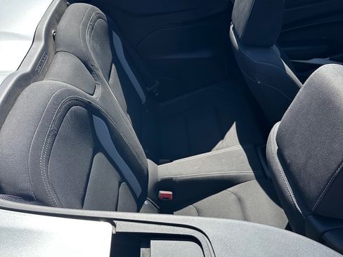 Used 2019 Chevrolet Camaro LT RWD image 17