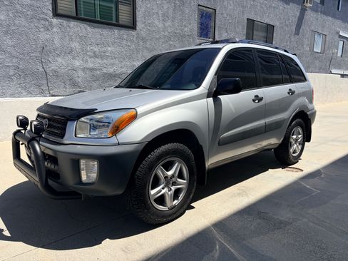 Used 2001 Toyota RAV4 2WD image 5