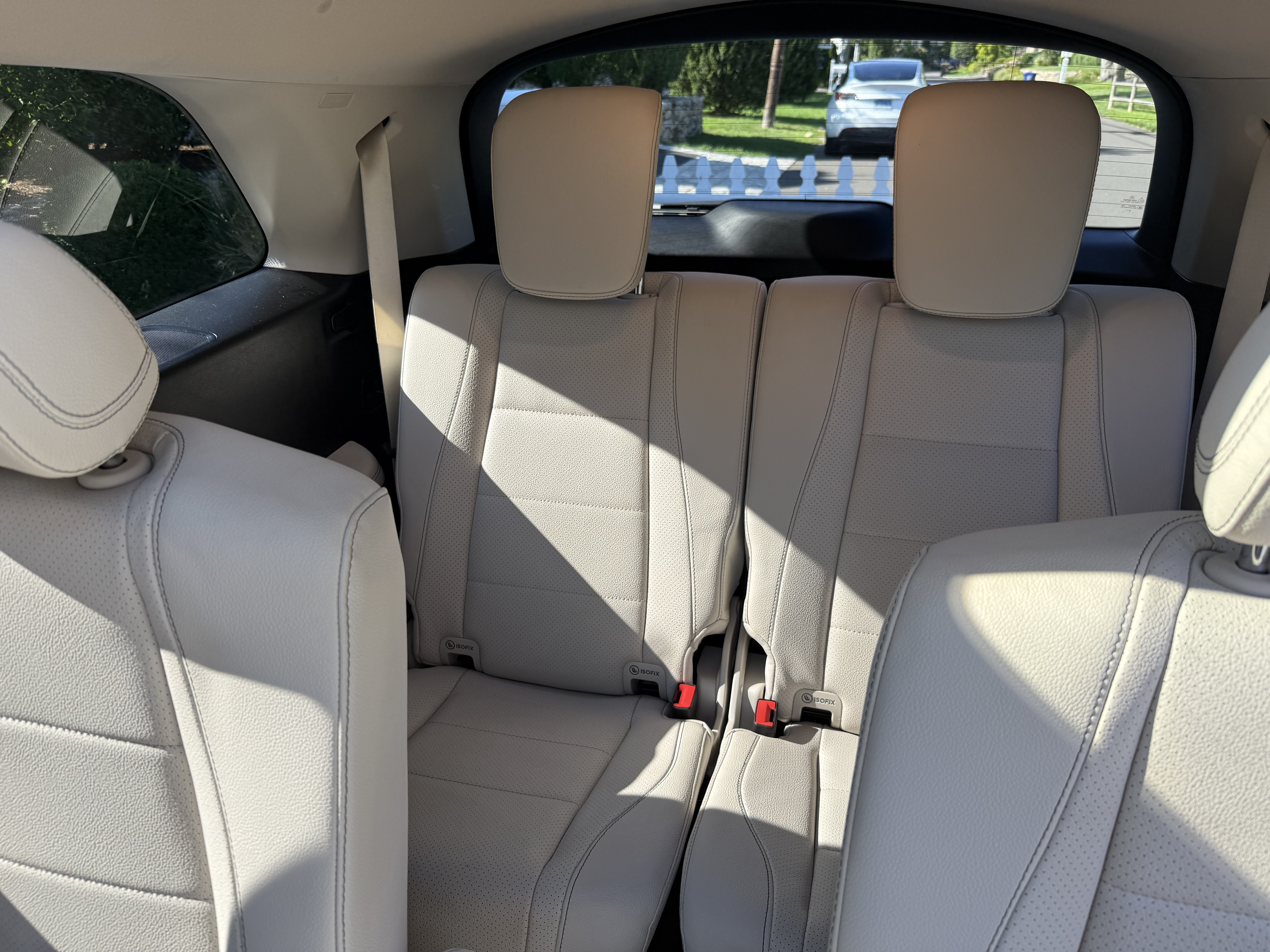 Used 2021 Mercedes-Benz GLS 450 4MATIC image 27