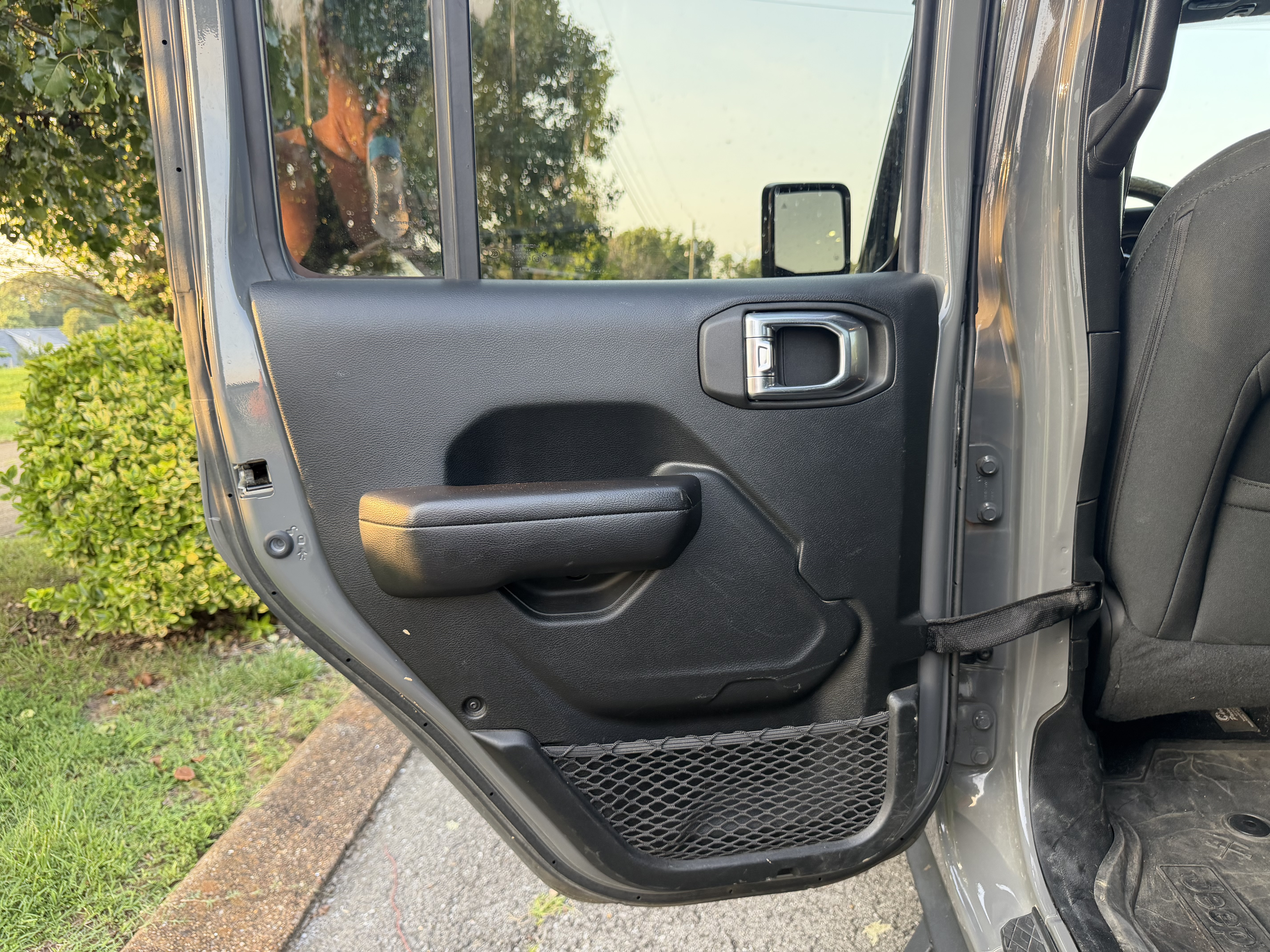 Used 2021 Jeep Gladiator Sport AWD/4WD image 10