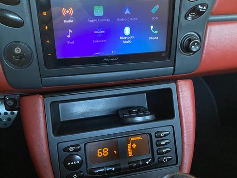 Used 1997 Porsche Boxster image 19