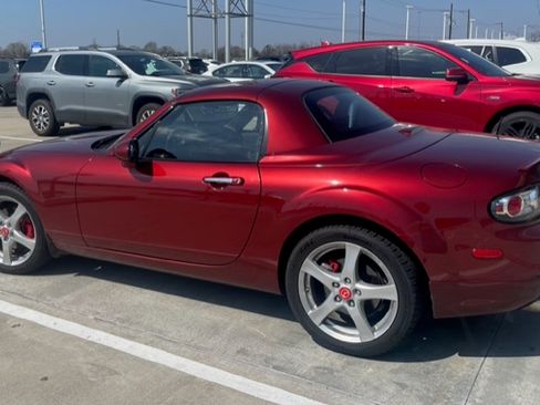 Used 2008 MAZDA MX-5 Miata Grand Touring w/ Premium Pkg image 14
