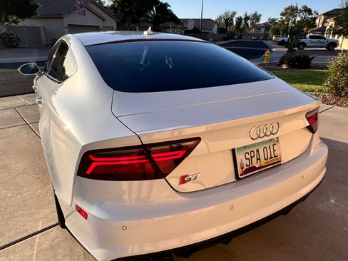 Used 2017 Audi S7 Premium Plus w/ Driver Assistance Package AWD/4WD image 4