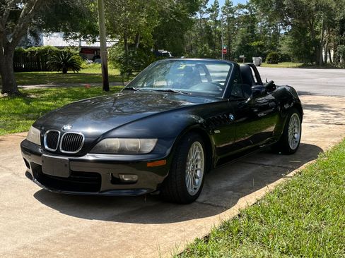 Used 2001 BMW Z3 3.0i RWD image 1