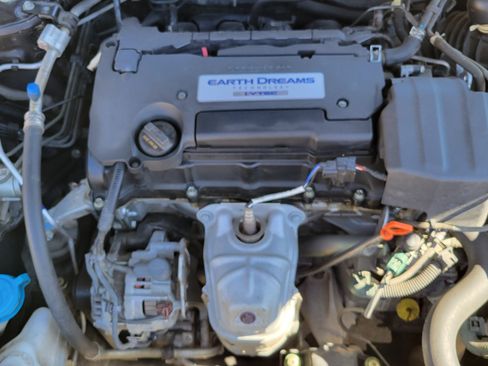 Used 2015 Honda Accord LX image 11