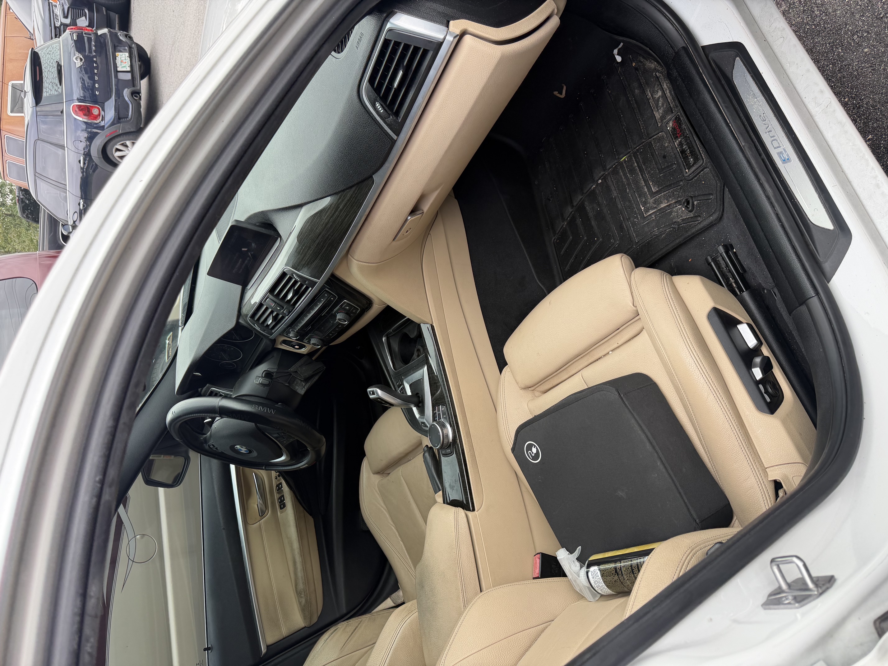 Used 2017 BMW 330e RWD image 9