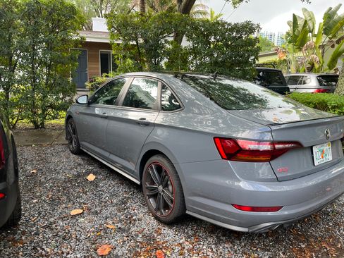 Used 2019 Volkswagen Jetta GLI image 6