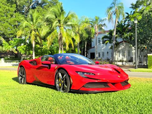 Used 2024 Ferrari SF90 Spider Spider Convertible 2D image 1