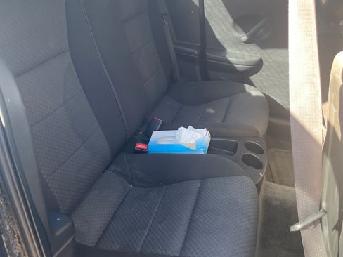 Used 2005 Saturn ION Level 2 image 7