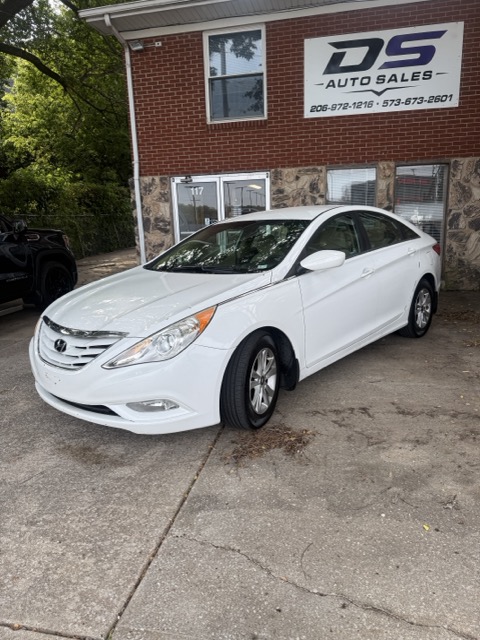 Used 2013 Hyundai Sonata GLS w/ Popular Equipment Pkg FWD image 5