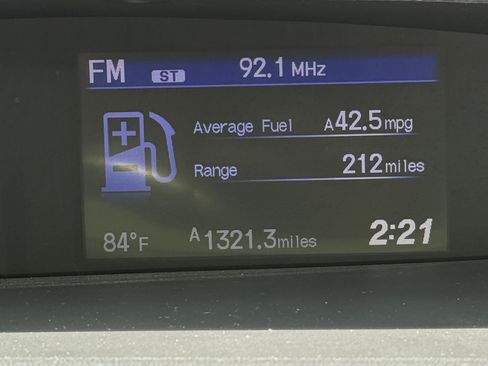 Used 2014 Honda Civic Hybrid Sedan image 20