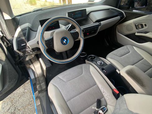 Used 2016 BMW i3 w/ Range Extender RWD image 12