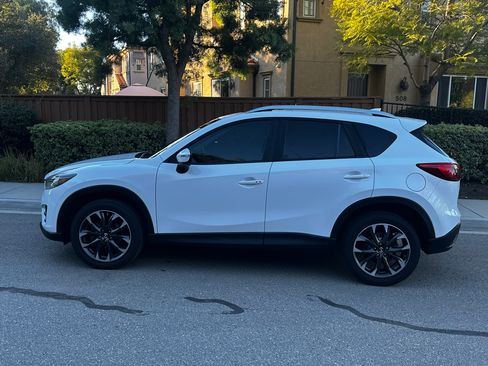 Used 2016 MAZDA CX-5 Grand Touring image 2