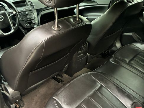Used 2011 Buick Regal CXL FWD image 6