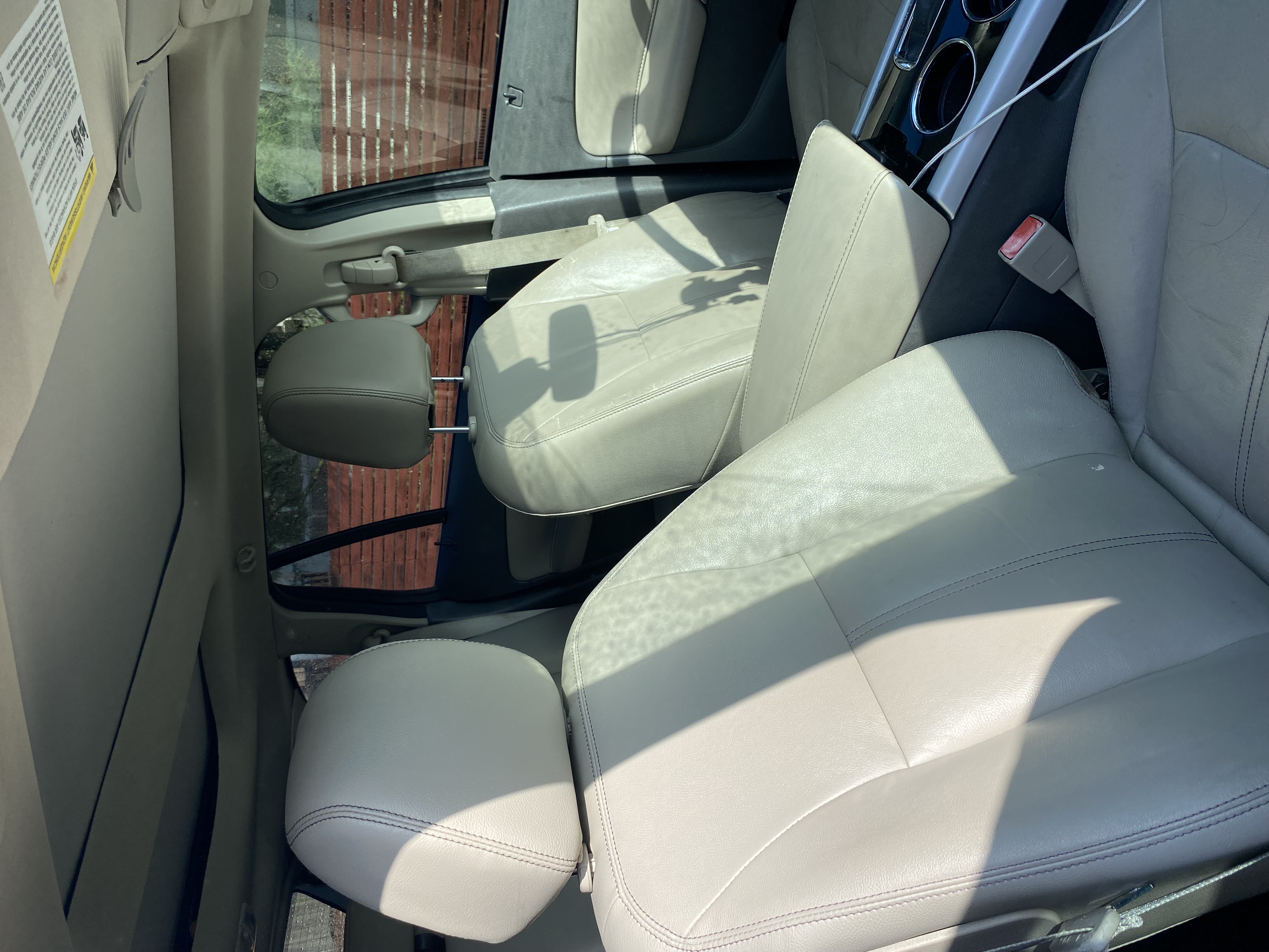 Used 2014 Ford Edge Limited w/ Equipment Group 302A FWD image 17