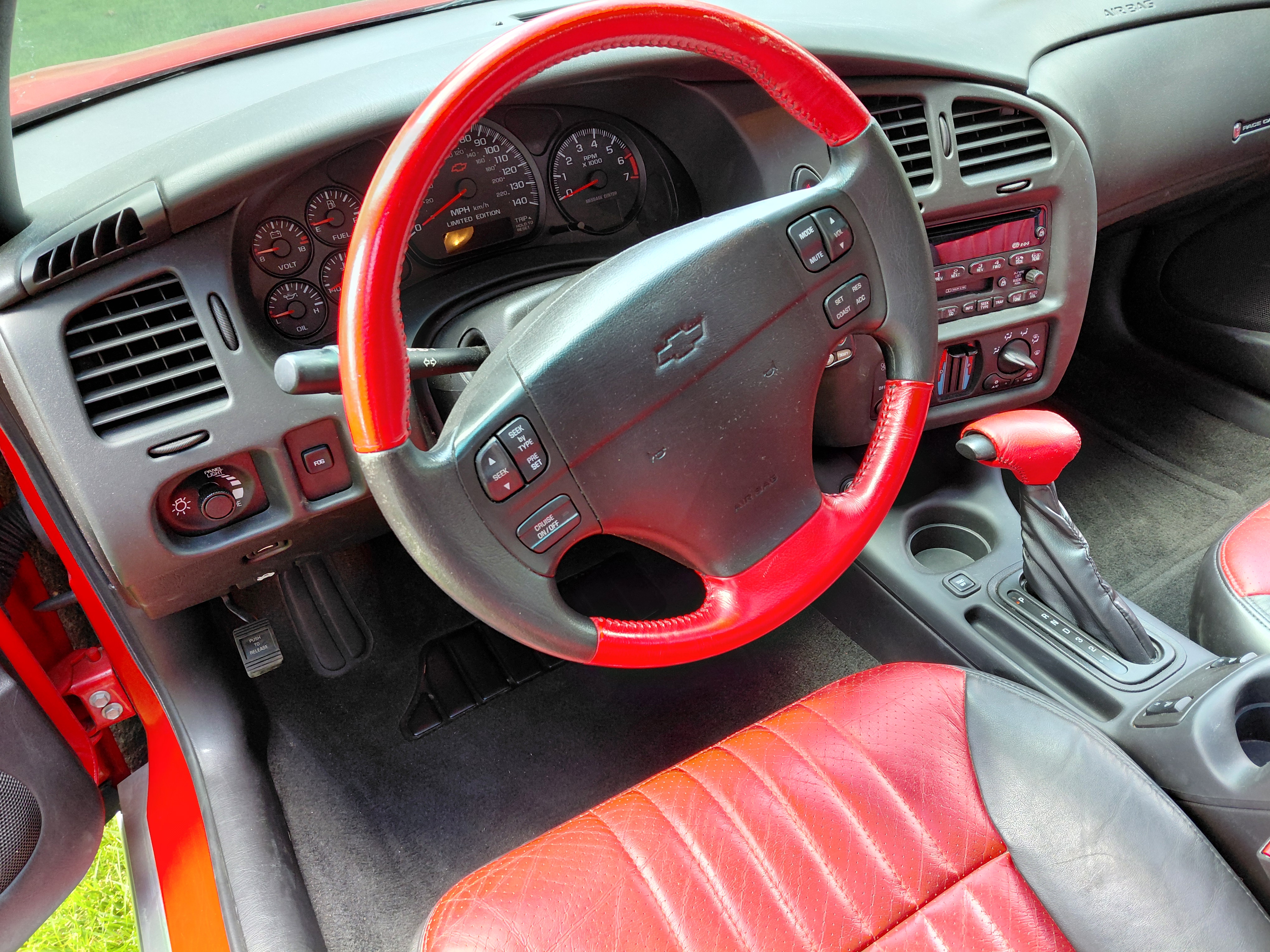 Used 2000 Chevrolet Monte Carlo SS FWD image 9