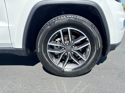Used 2019 Jeep Grand Cherokee Limited w/ Trailer Tow Group IV AWD/4WD image 26
