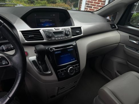 Used 2016 Honda Odyssey EX-L image 10