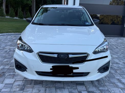 Used 2017 Subaru Impreza 2.0i AWD/4WD image 2