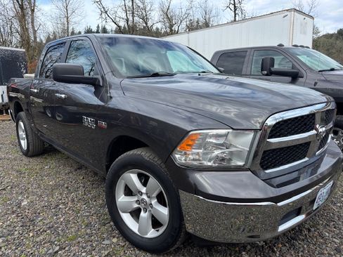 Used 2017 RAM 1500 Classic SLT image 1