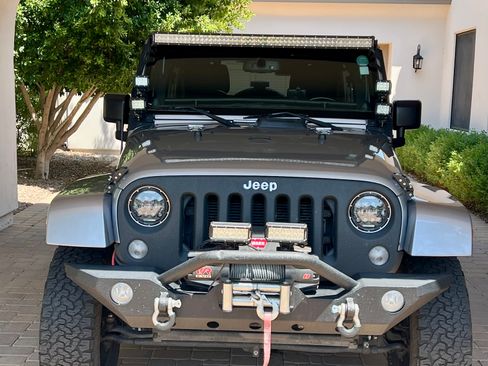 Used 2014 Jeep Wrangler Unlimited Sport AWD/4WD image 1