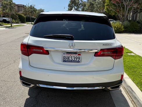 Used 2019 Acura MDX FWD w/ Technology Package image 4