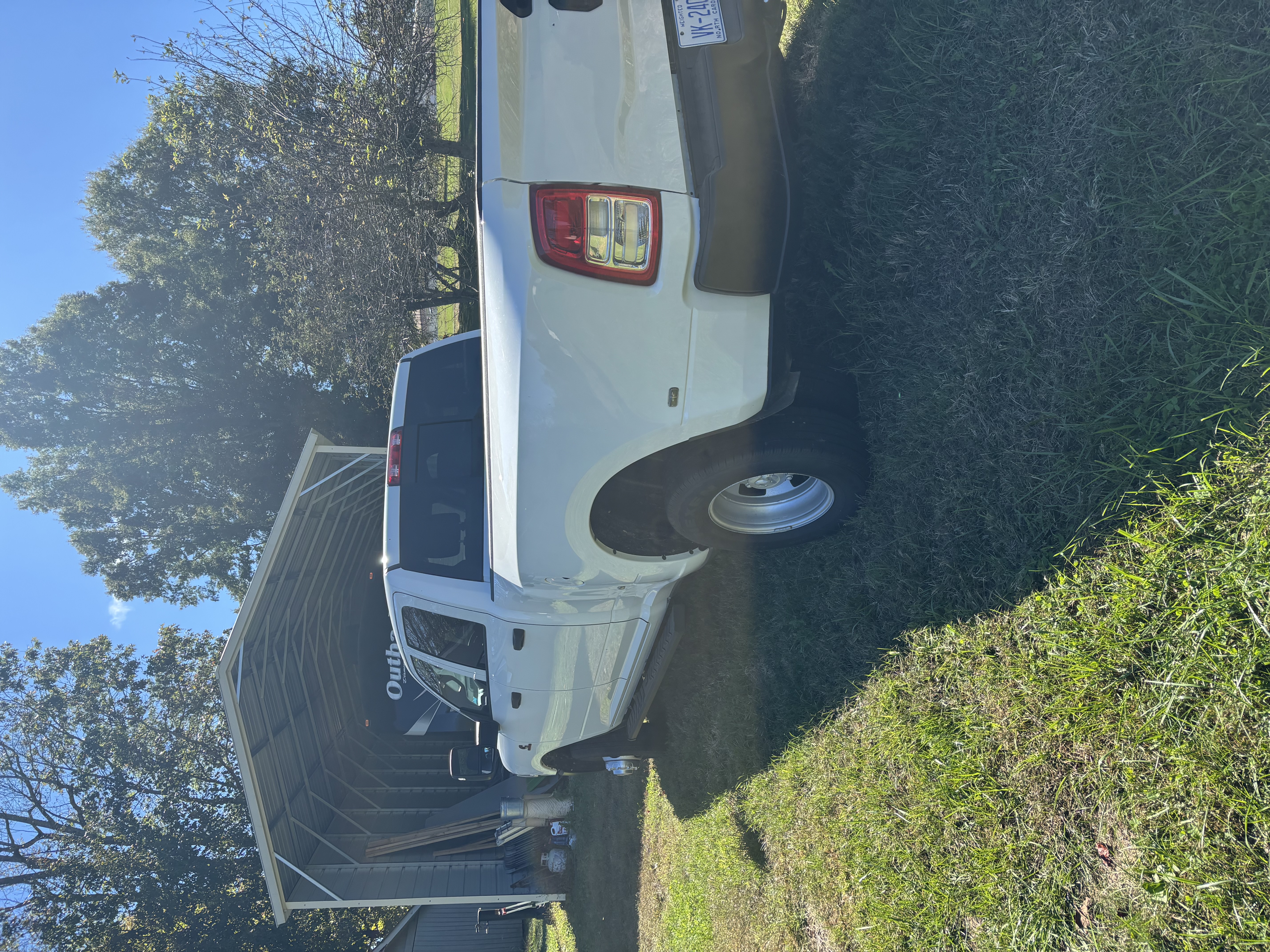 Used 2024 RAM 3500 Tradesman AWD/4WD image 4